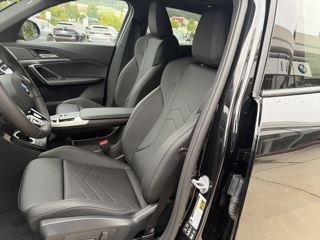 Used 2026 Black Sapphire Metallic BMW xDrive28i image 14