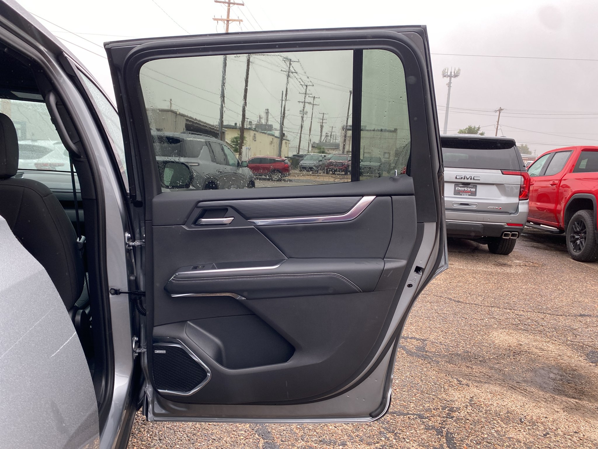 2027 GMC Acadia Elevation - Photo 15