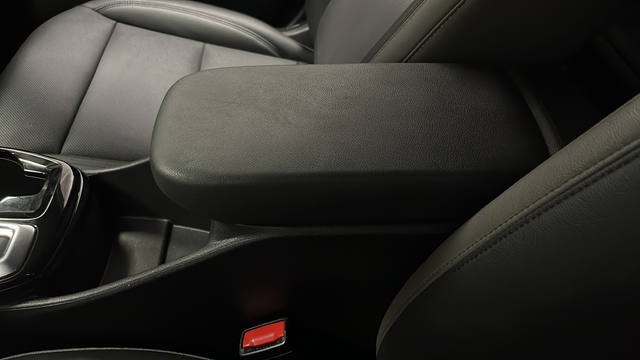 Used 2025 Mosaic Black Metallic Chevrolet ACTIV image 20