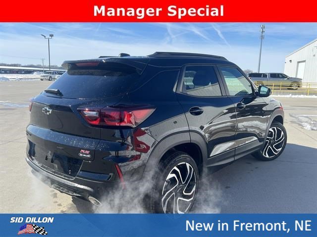 New 2026 Mosaic Black Metallic Chevrolet RS image 2