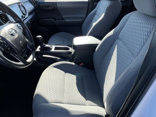 Used 2022 White Toyota SR image 15