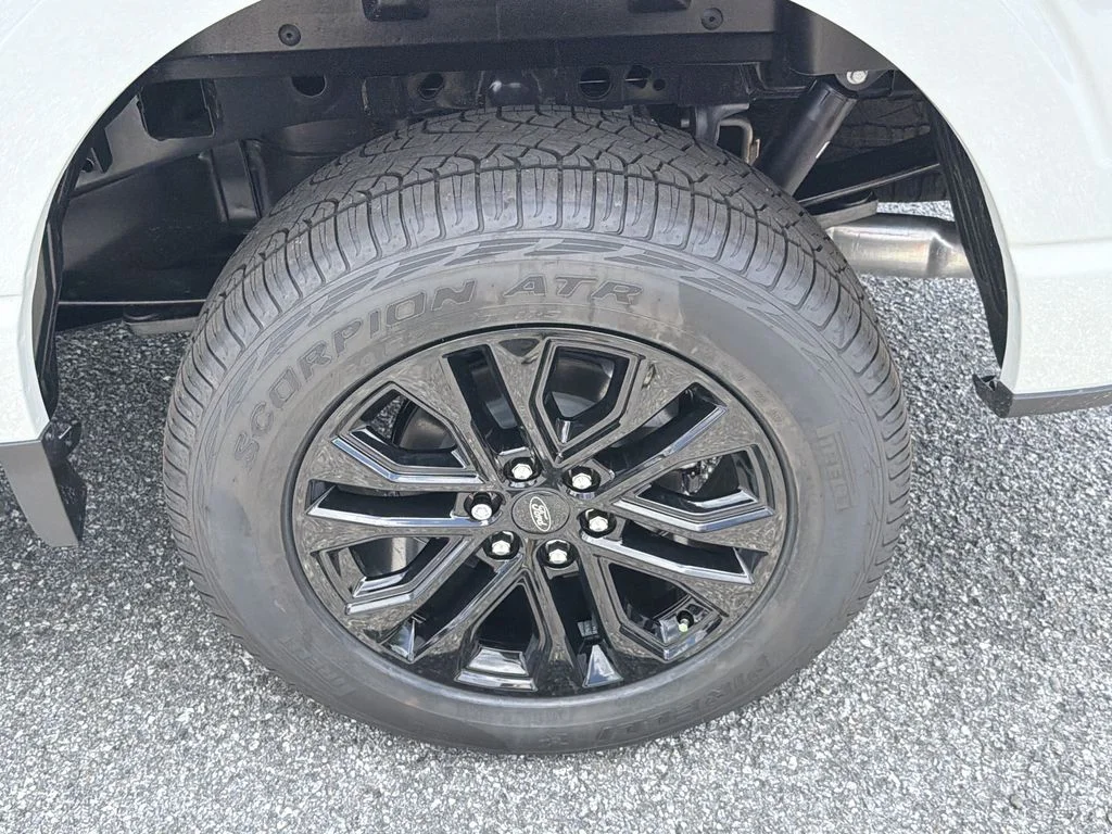 New 2026 White Ford XLT image 21