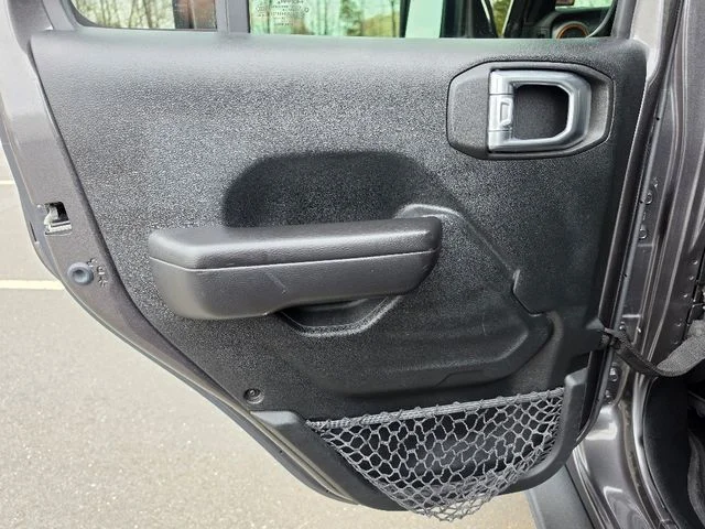 2021 Jeep Gladiator Mojave - Photo 23