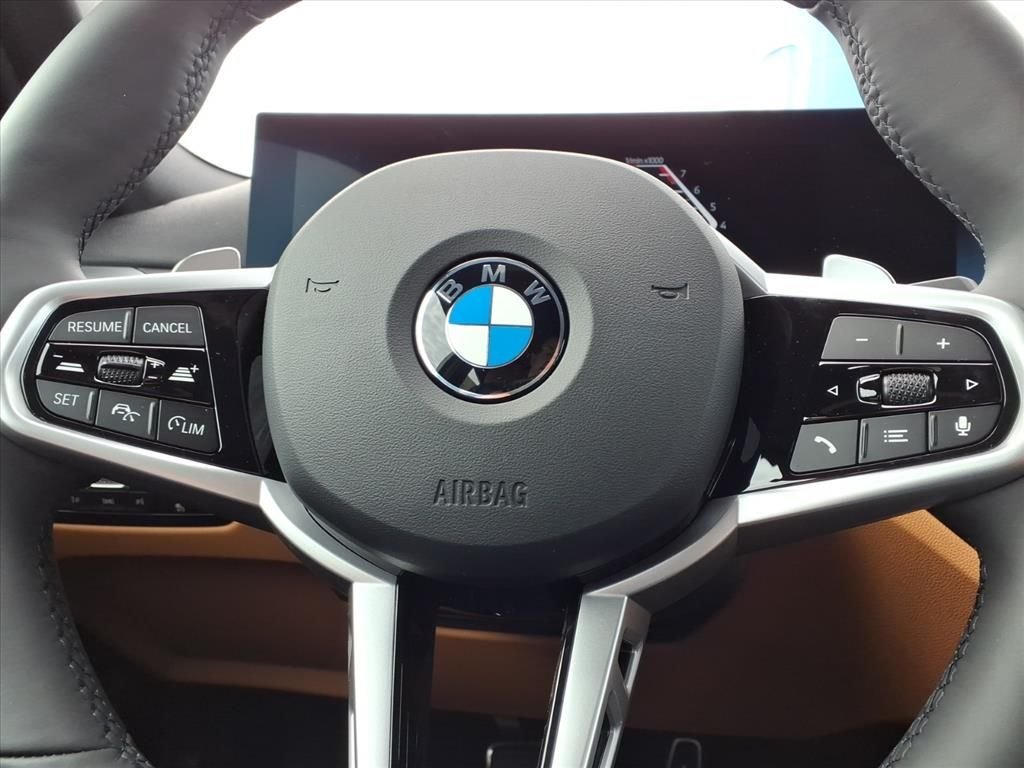 New 2026 Black Sapphire Metallic BMW 330i xDrive image 18