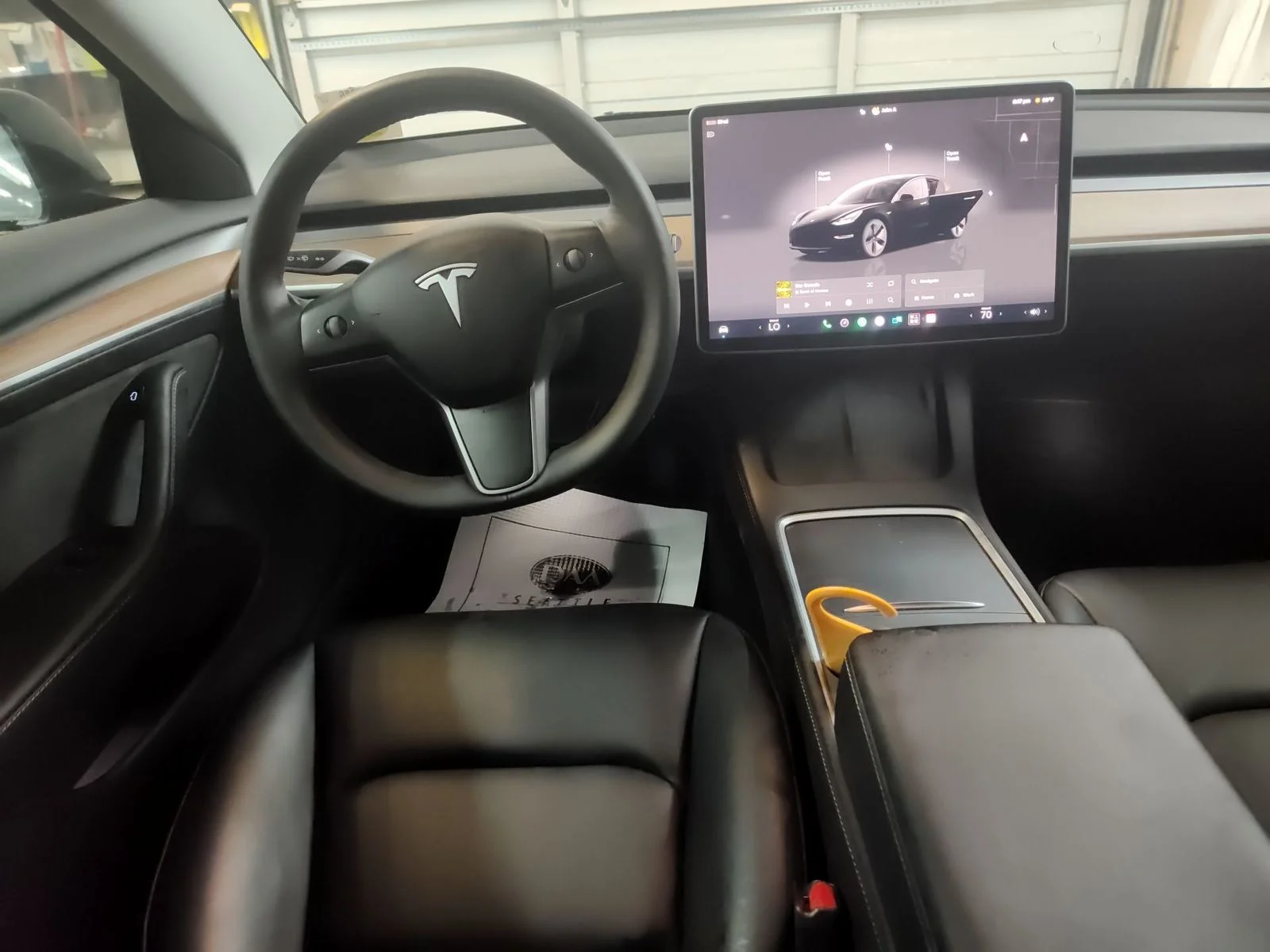 Used 2022  Tesla Long Range image 3