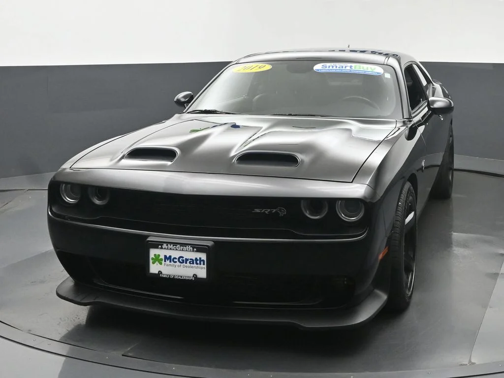 Used 2019 Black Dodge SRT Hellcat Redeye image 21