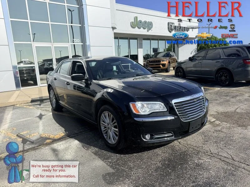 Used 2014 Gloss Black Chrysler Base image 1