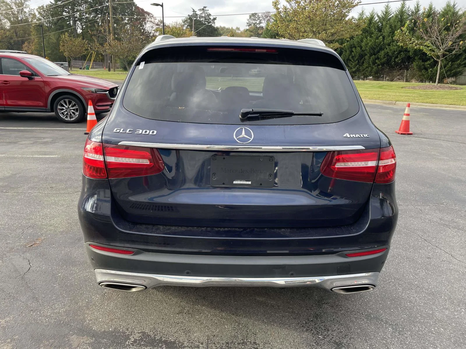 Used 2019 Blue Mercedes-Benz GLC 300 image 5