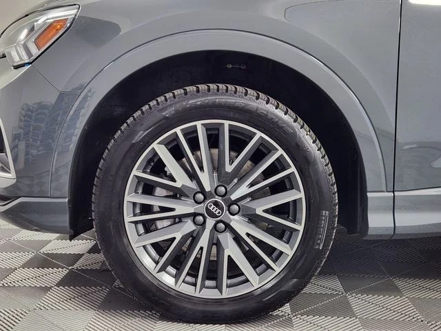 Used 2022 Gray Audi Premium Plus image 22