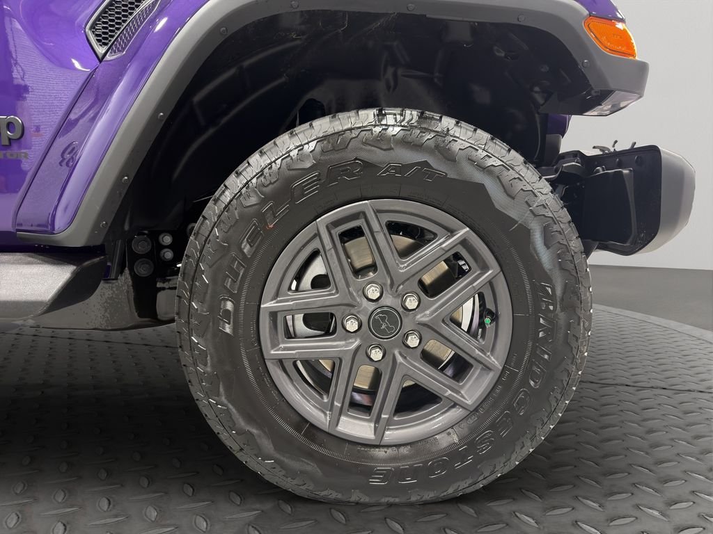 New 2026 Reign Jeep Sport S image 15