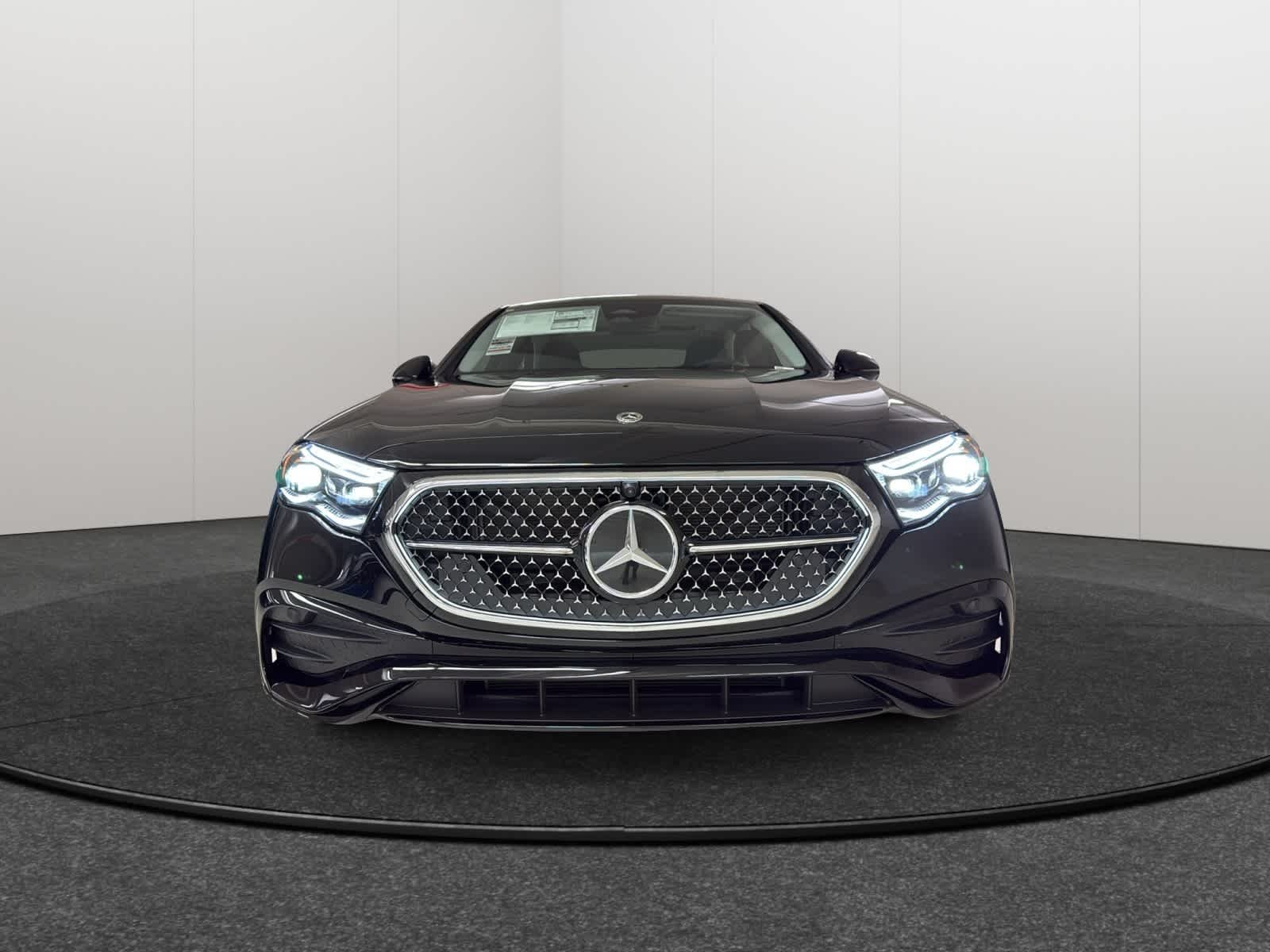New 2026 Black Mercedes-Benz E 450 image 2