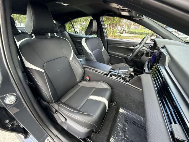 Used 2025 Gray Toyota SE image 26