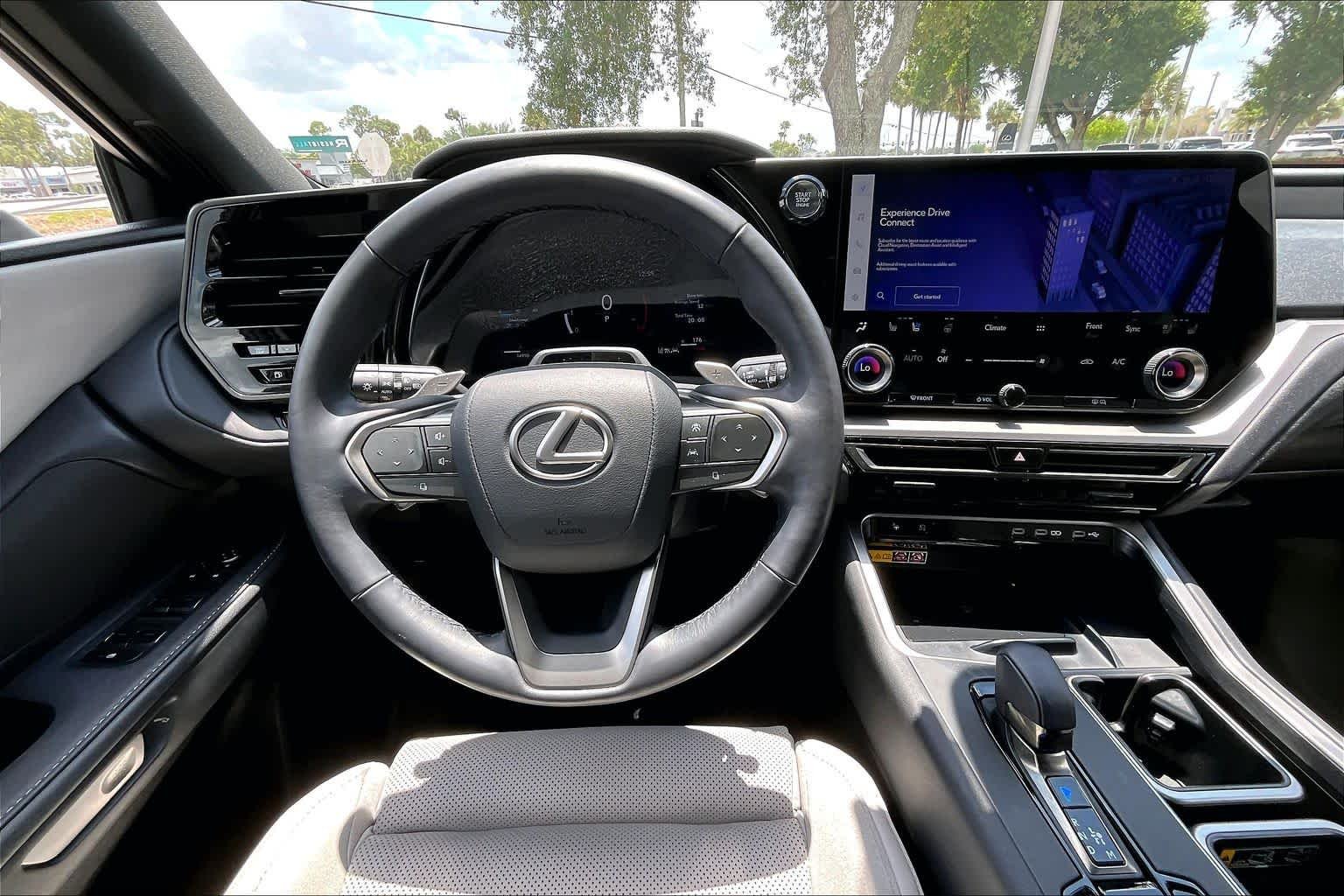 Used 2025 Nightfall Mica Lexus Luxury image 6