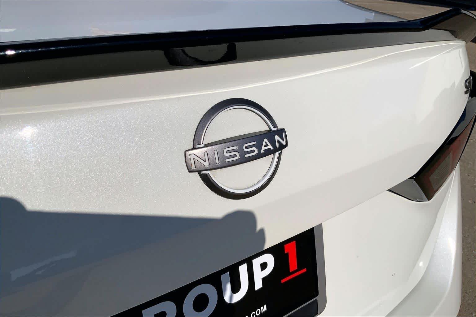 Used 2024 Pearl White Tricoat Nissan 2.5 SV image 10