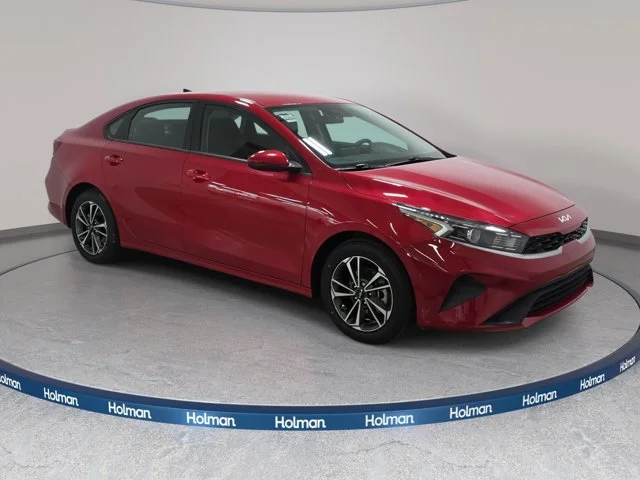 Certified Used 2024 Currant Red Kia LXS image 4