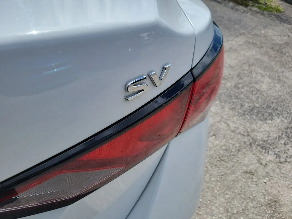 Used 2024 White Nissan SV image 10