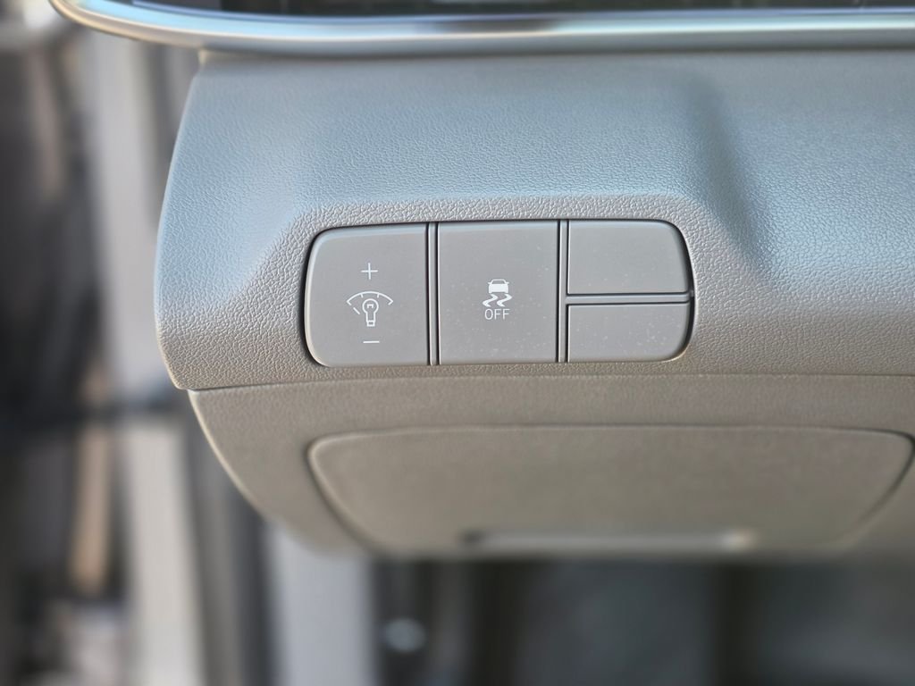 2024 Hyundai Elantra SEL - Photo 35