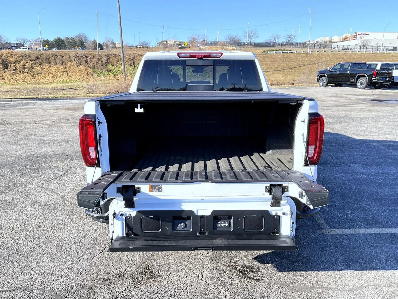 New 2026 Summit White GMC AT4X image 23