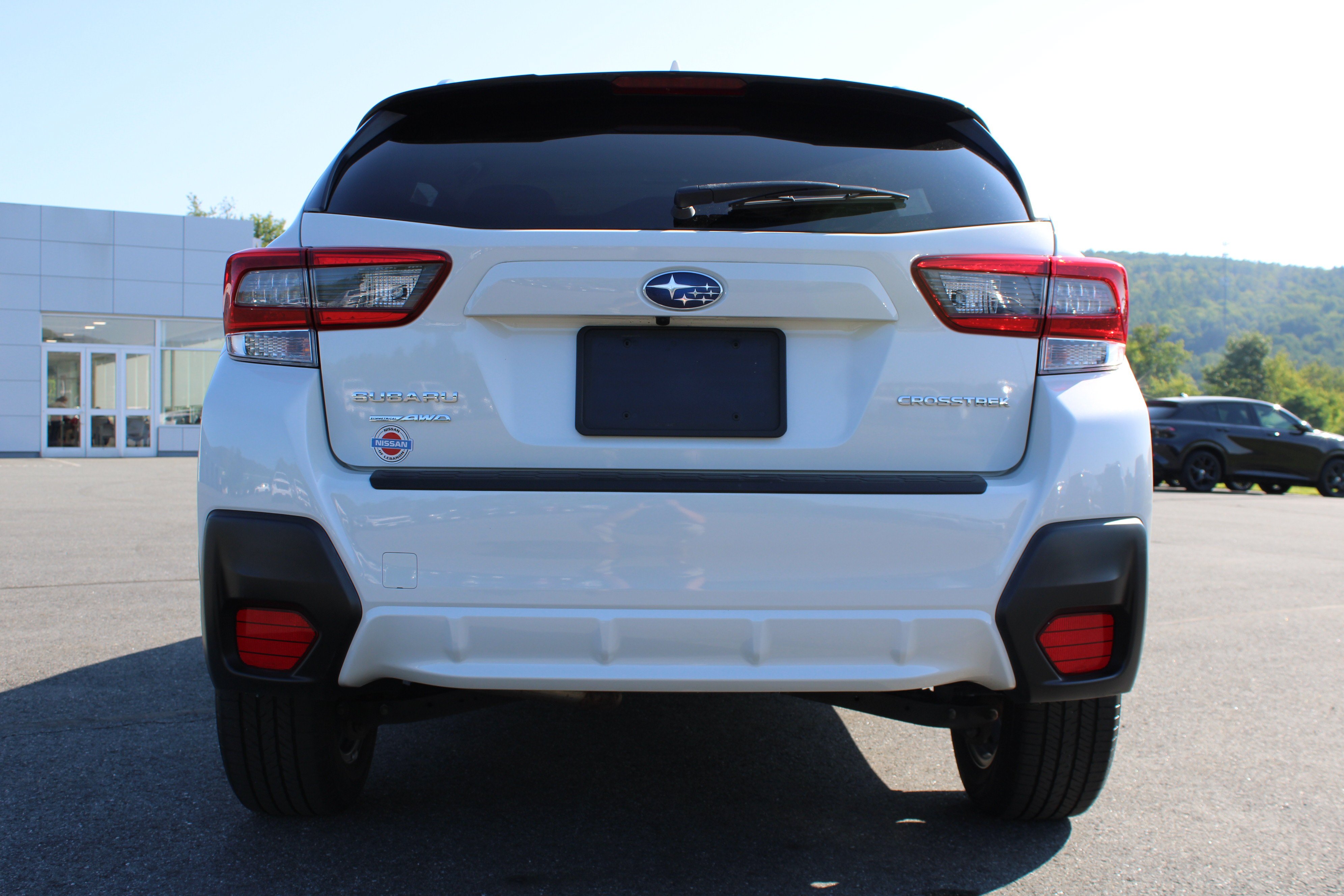 Used 2023 Crystal White Pearl Subaru Premium image 9