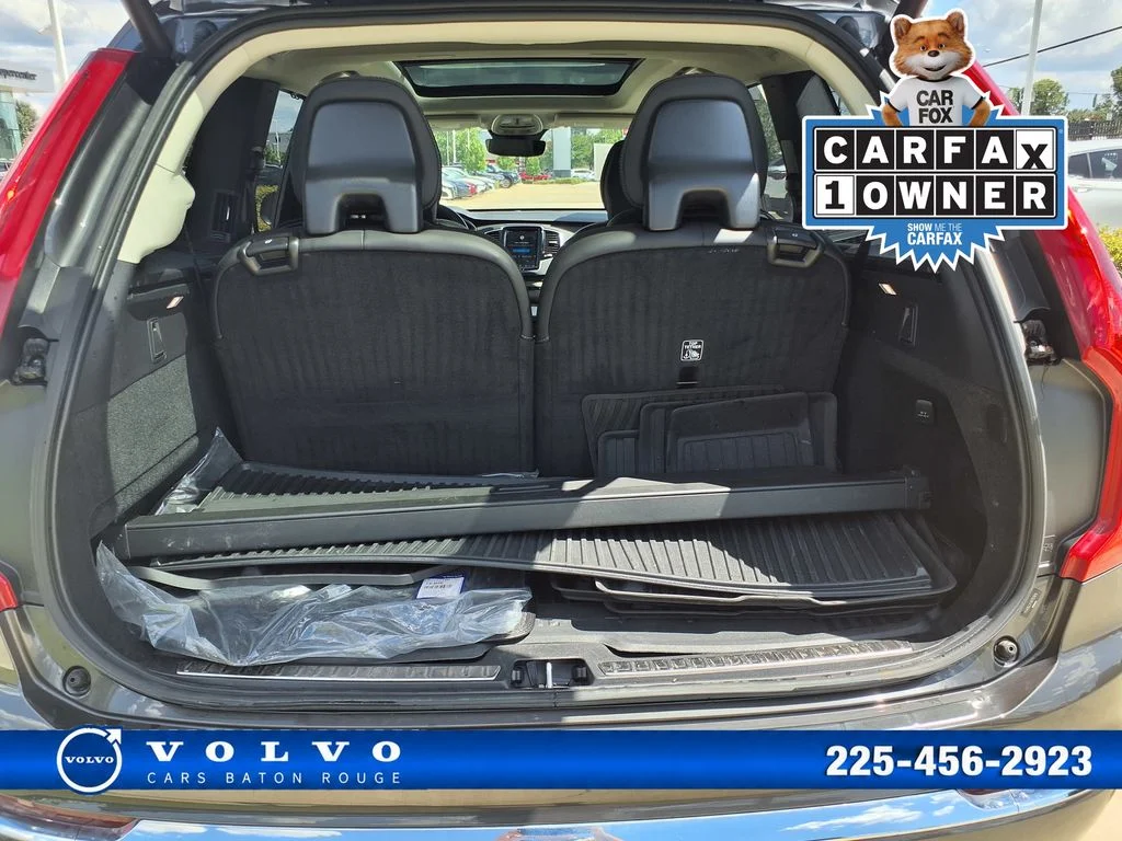 Used 2024 Gray Volvo Ultimate image 12