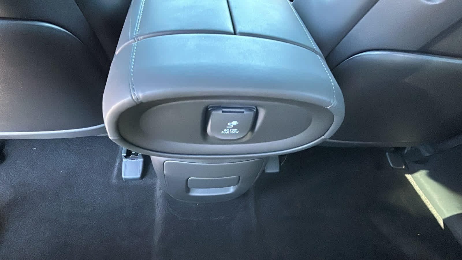 New 2026 Robust Emerald Pearl Hyundai Calligraphy image 25