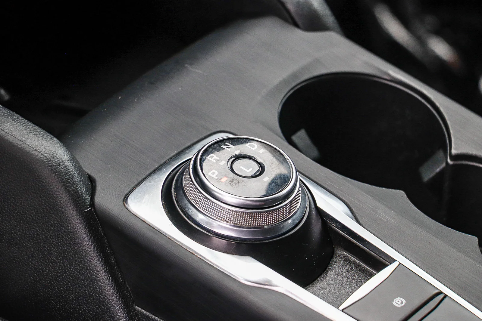 Certified Used 2020 Blue Metallic Ford SE Sport Hybrid image 26