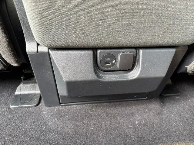 Used 2023 Black Metallic Ford XLT image 27
