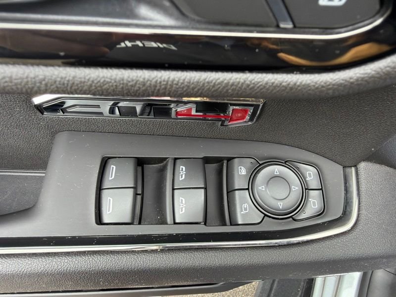 Used 2026 Silver GMC AT4 image 20