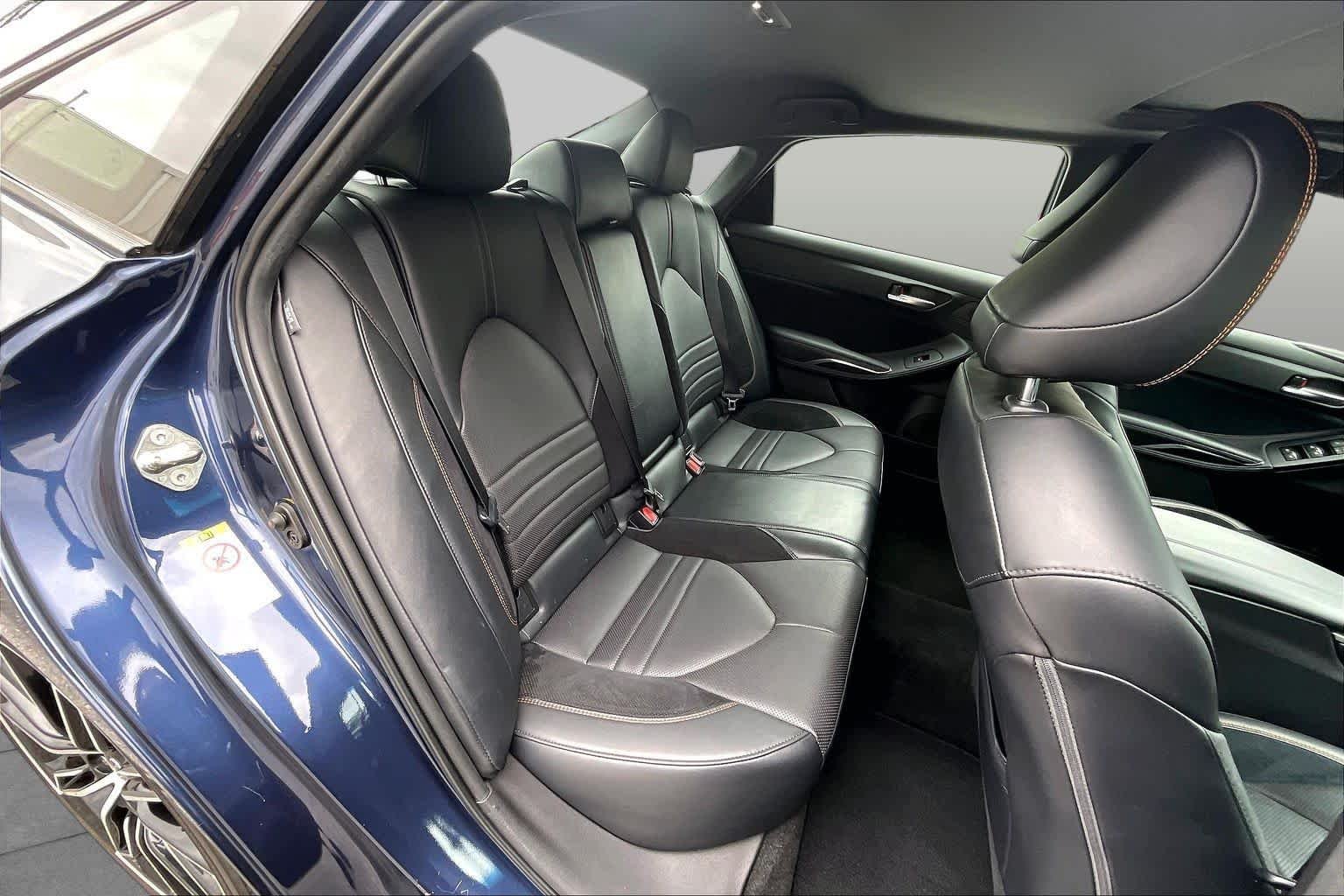 Used 2019 Parisian Night Pearl Toyota XSE image 19
