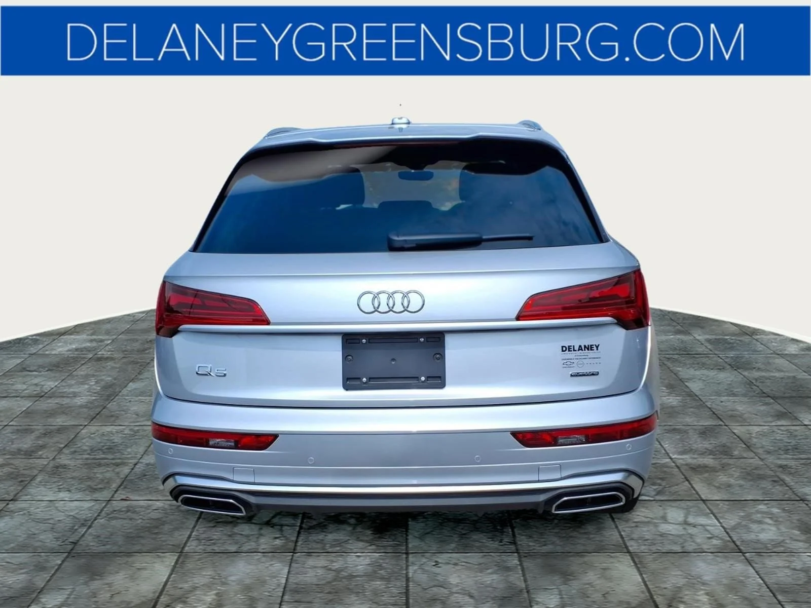 Used 2023 Florett Silver Metallic Audi quattro S line Prem Plus 45 TFSI image 4