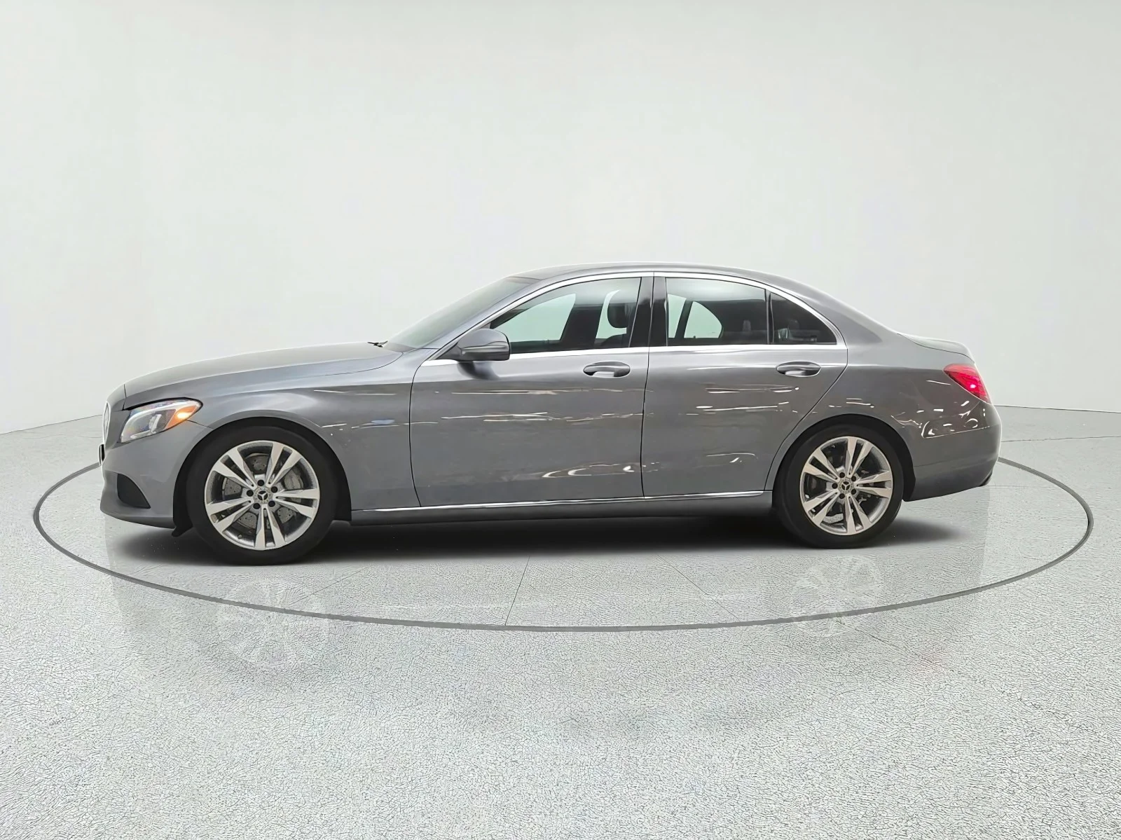 Used 2018 Selenite Grey Metallic Mercedes-Benz C 350e Sedan image 8