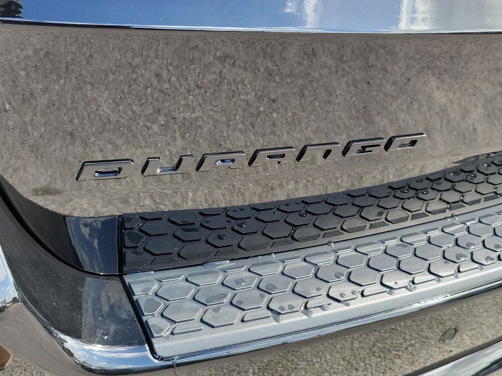 New 2026 Diamond Black Clear-Coat Exterior Paint Dodge GT image 6