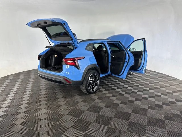 Used 2024 Blue Chevrolet 2RS image 14