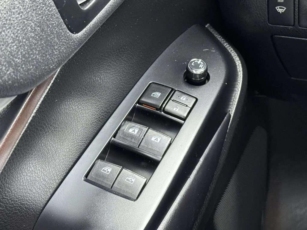 Used 2019 Gray Toyota XLE image 27