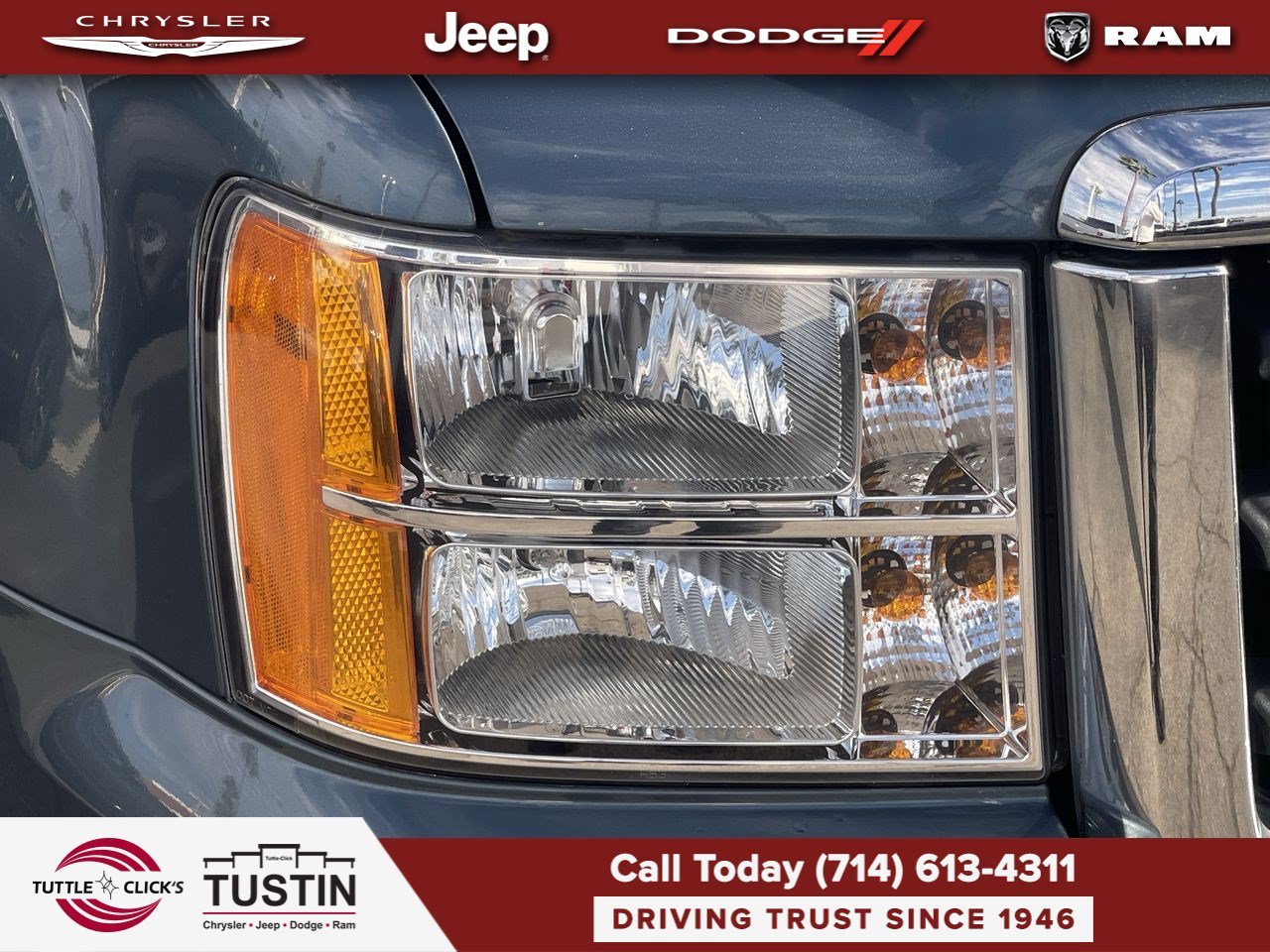 Used 2011 Stealth Gray Metallic GMC SLE image 16
