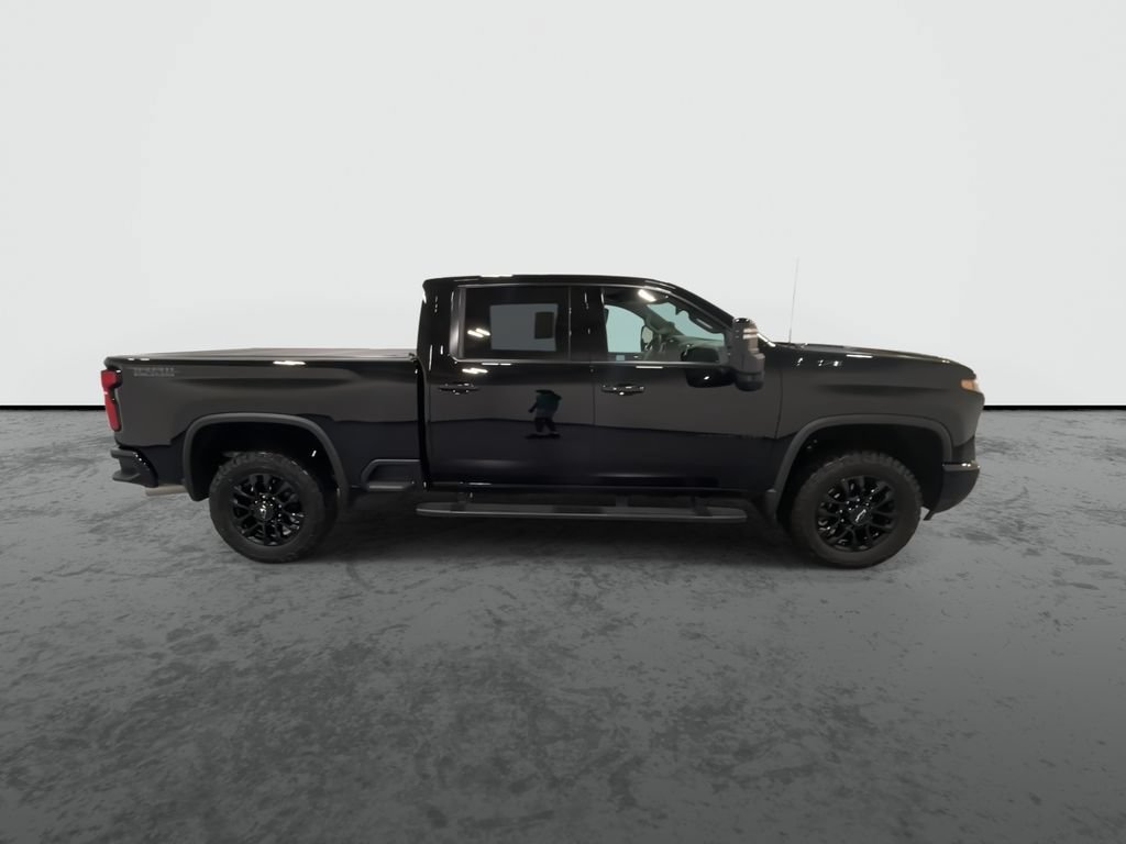 Used 2026 Black Chevrolet LTZ image 9