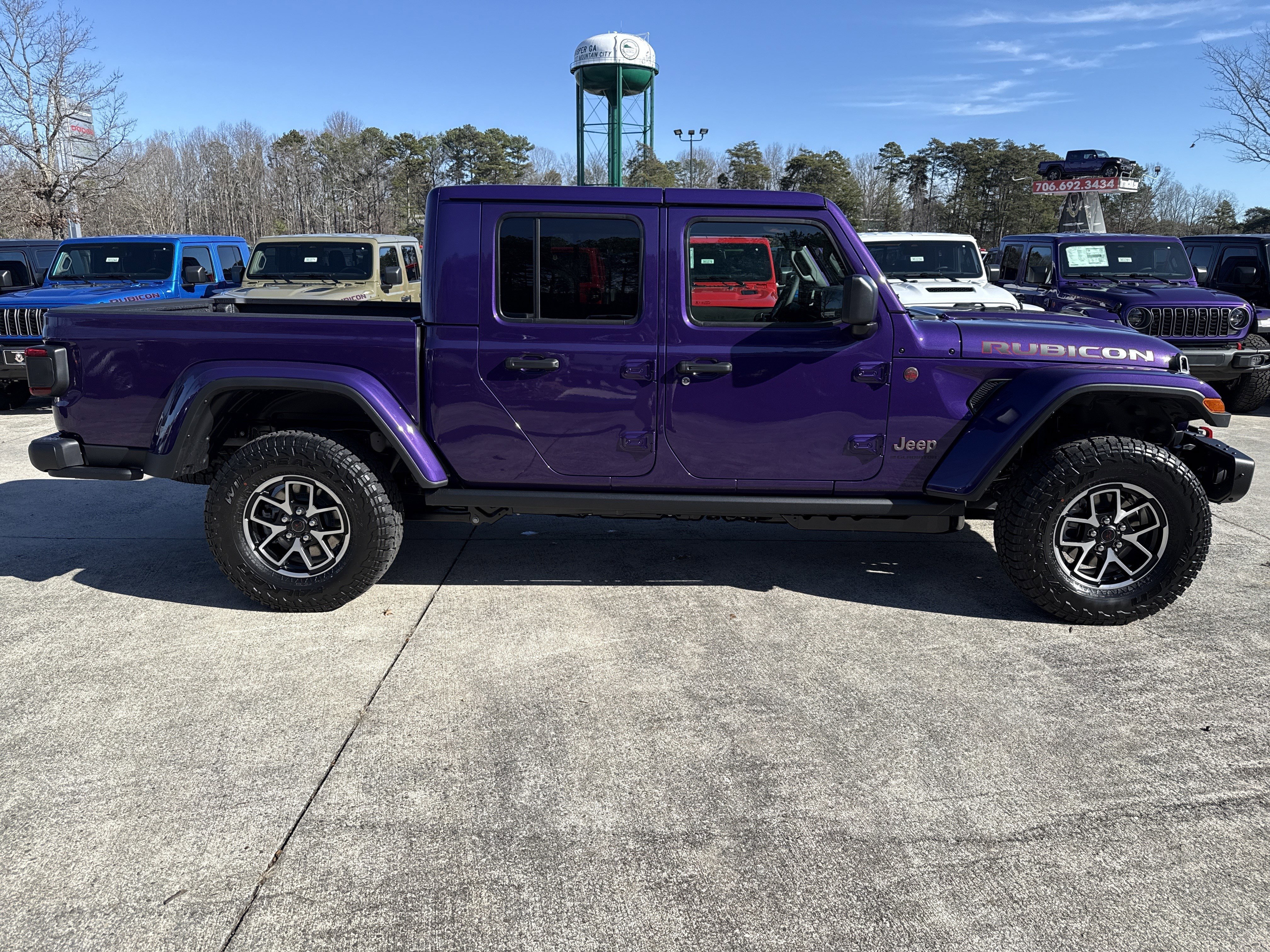New 2026 Reign Jeep Rubicon X image 8