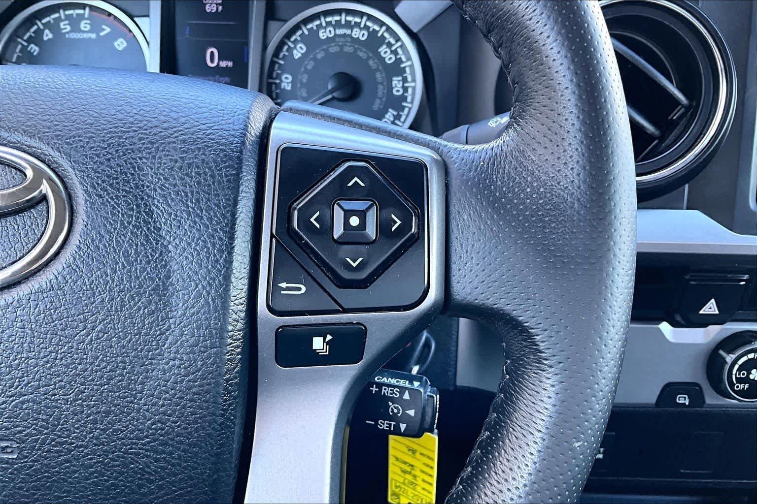 Used 2017 Blazing Blue Pearl Toyota SR5 image 24