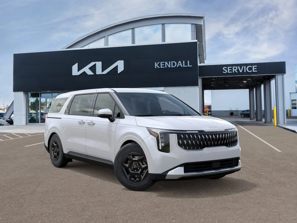 New 2027 Snow White Pearl Kia LXS image 8