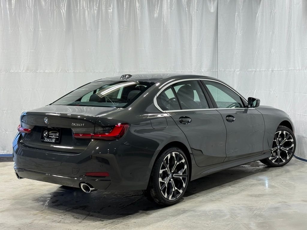 2026 BMW 3 Series 330i - Photo 6