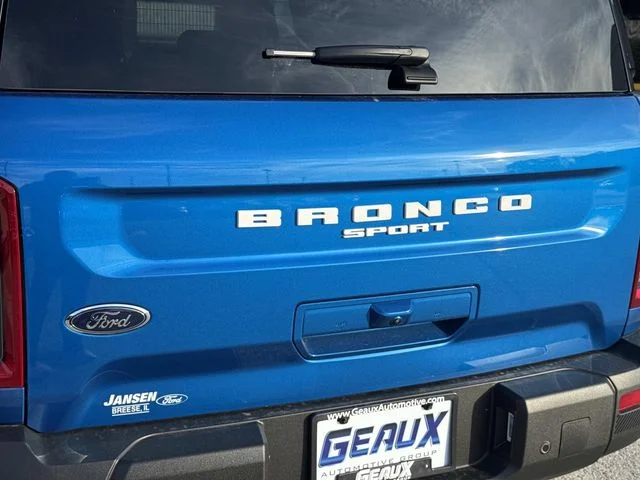 New 2025 Velocity Blue Metallic Ford Big Bend® image 15