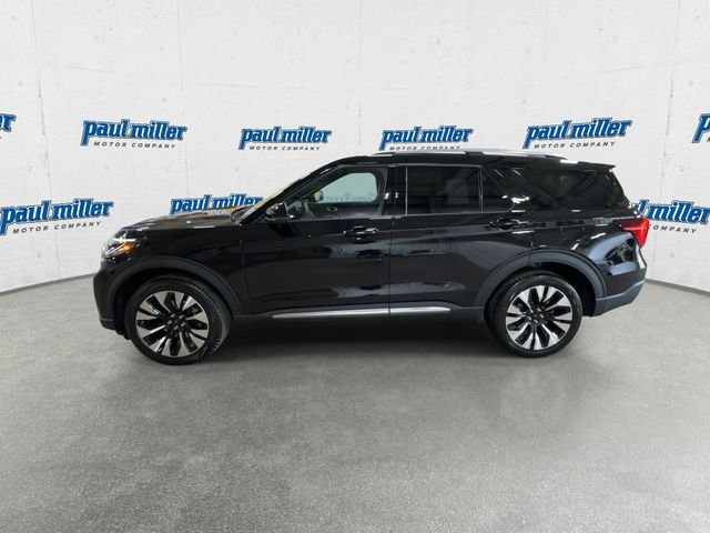 New 2026 Agate Black Metallic Ford Platinum™ image 7