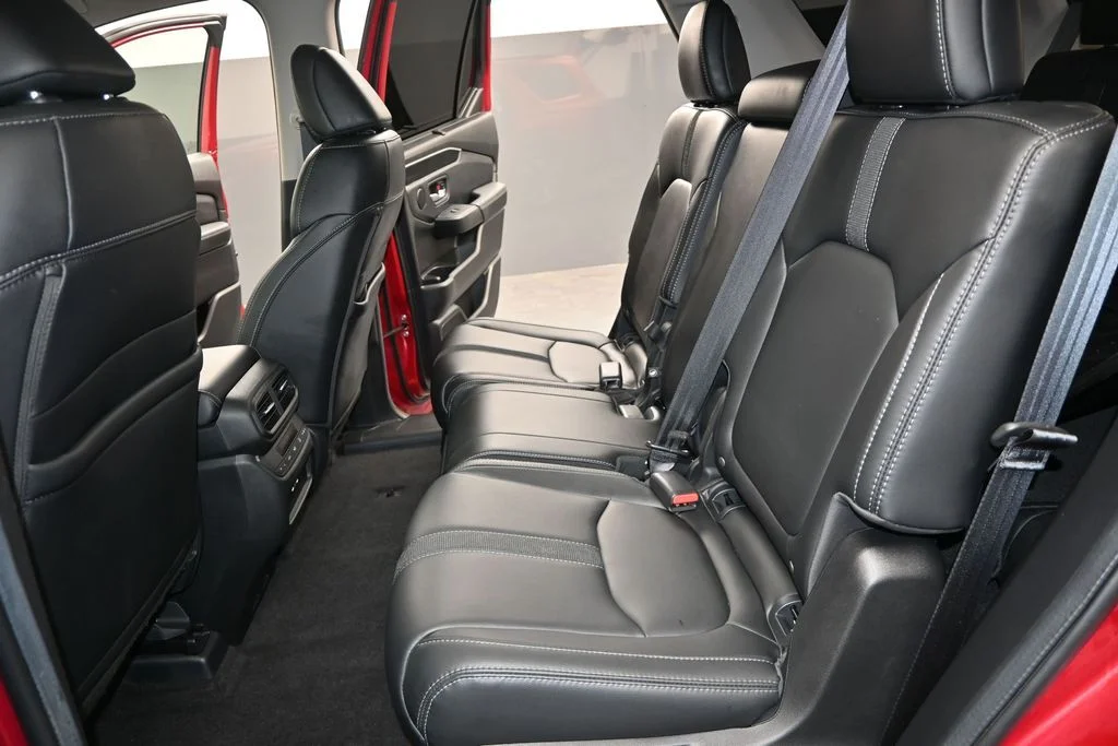 Used 2024 Radiant Red Metallic II Honda Touring image 14