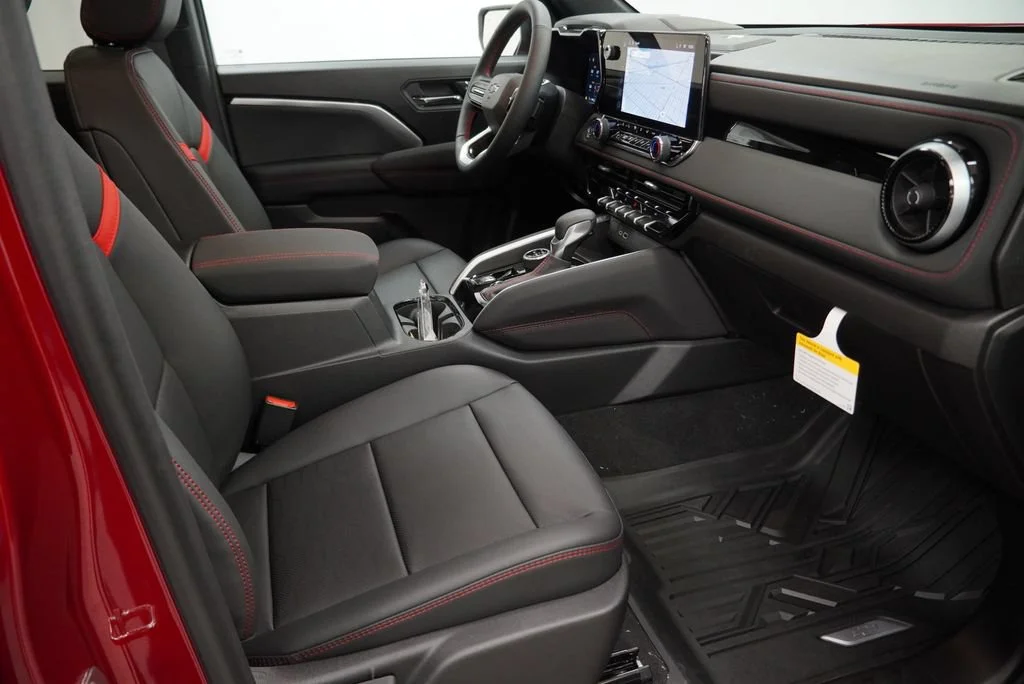 2026 Chevrolet Colorado Z71 - Photo 30