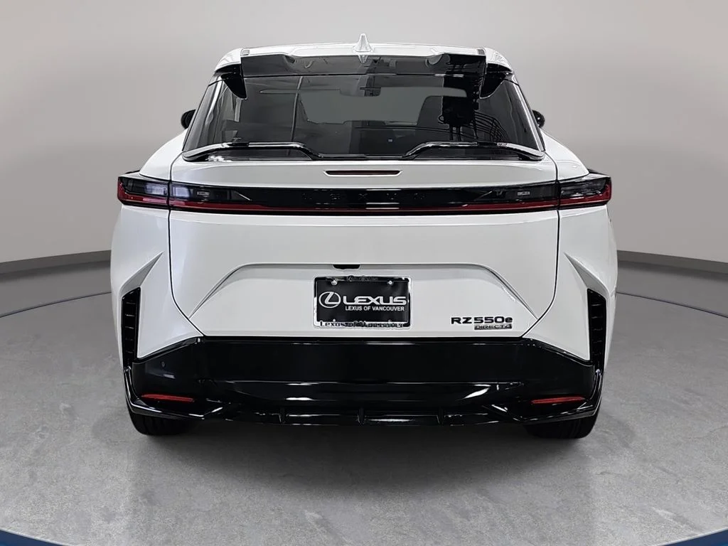 New 2026 Oxygen White Lexus F SPORT AWD image 6