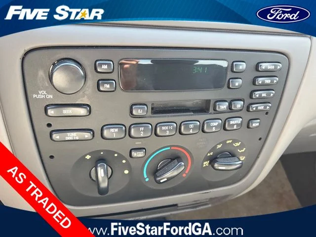 Used 2005 Green Ford SE image 19
