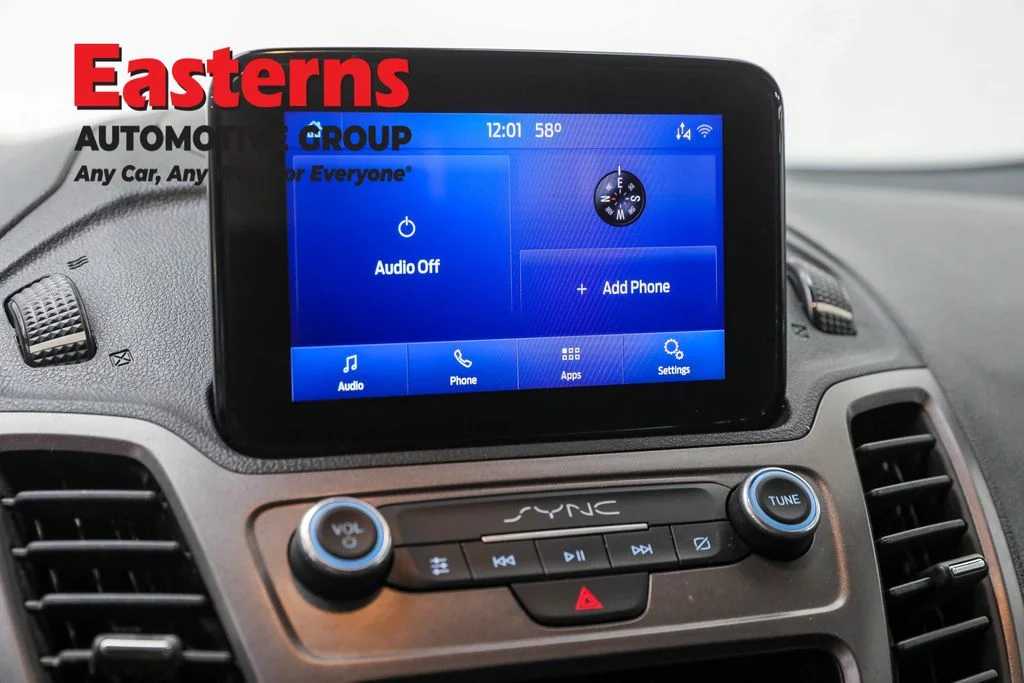 Used 2021 White Ford XL image 19