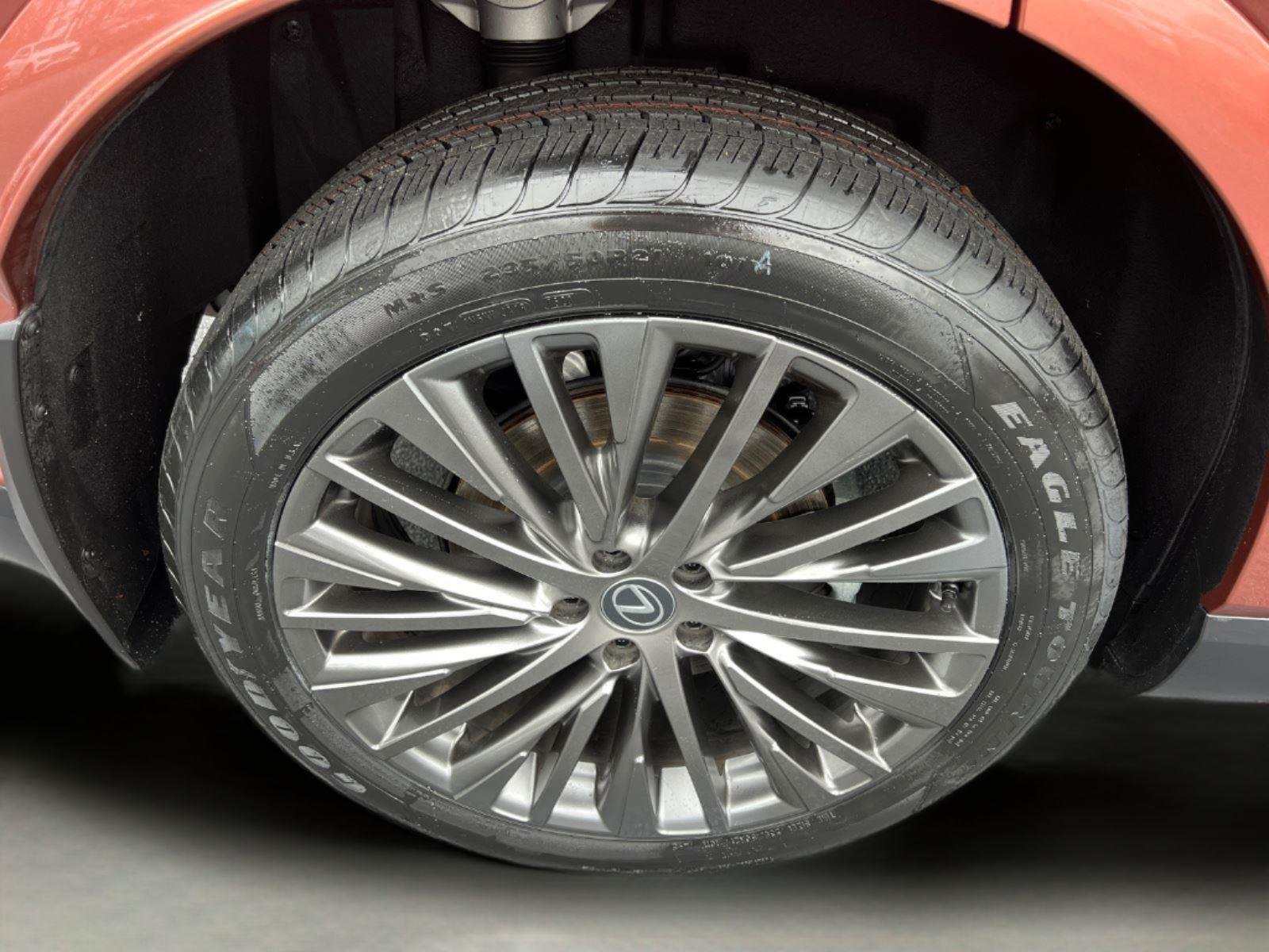 2023 Lexus RX 350 - Photo 18