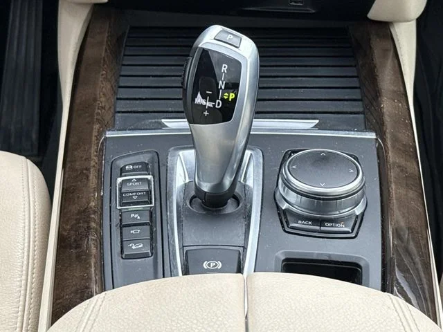 Used 2017 White BMW xDrive35i image 21