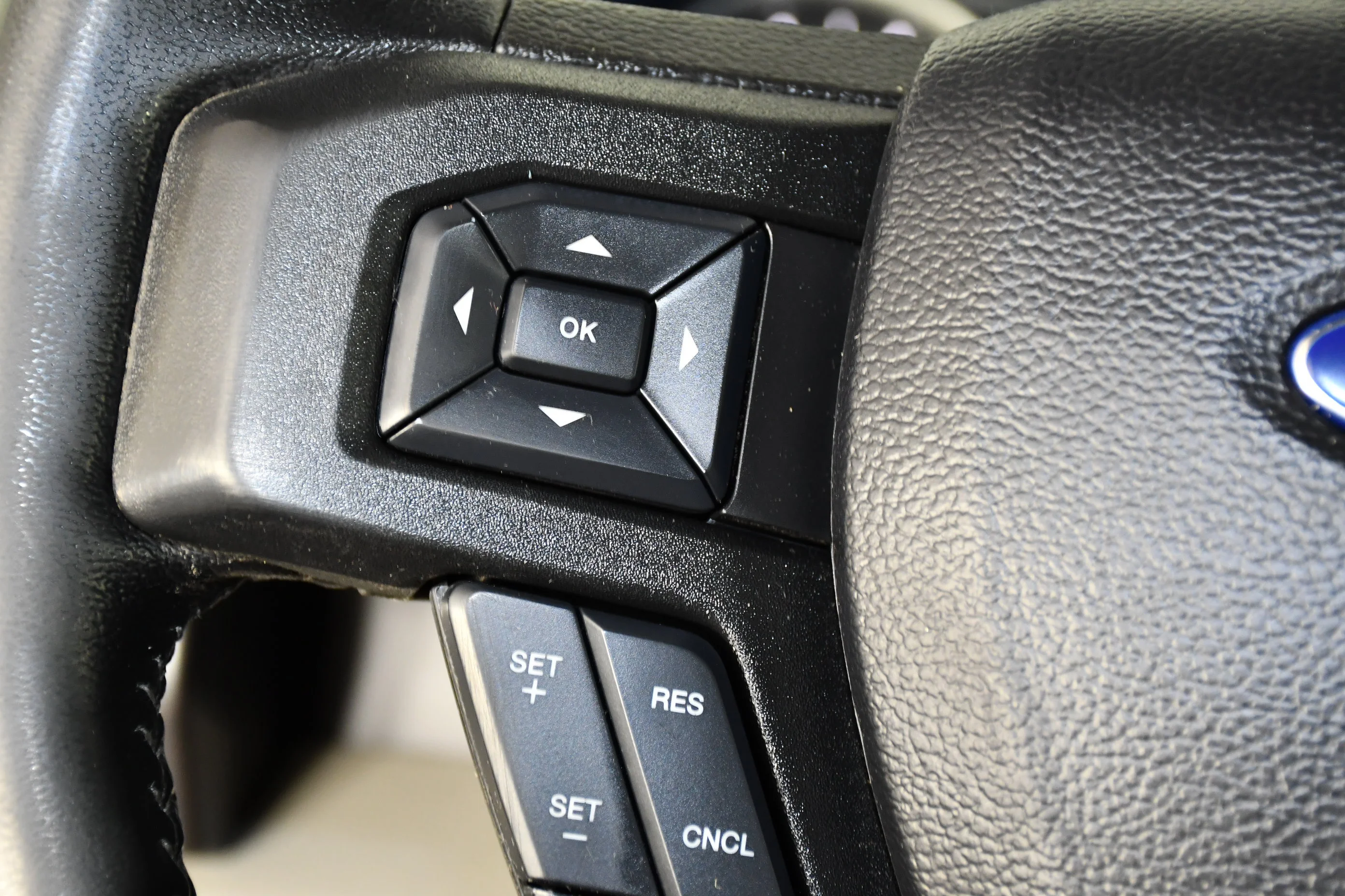 Used 2019 Black Metallic Ford XLT image 22